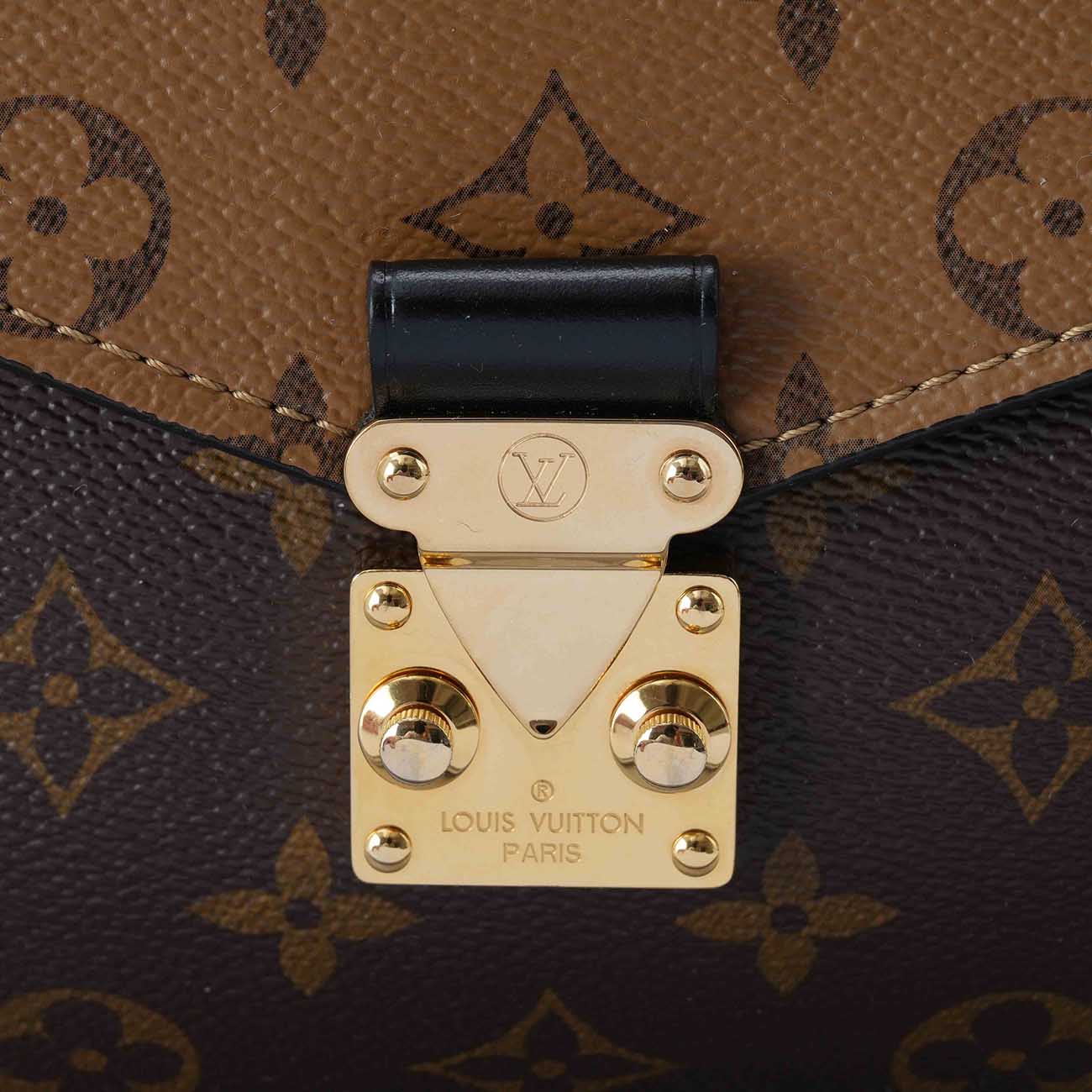 LOUIS VUITTON(USED)루이비통 M44876 포쉐트 메티스 리버스